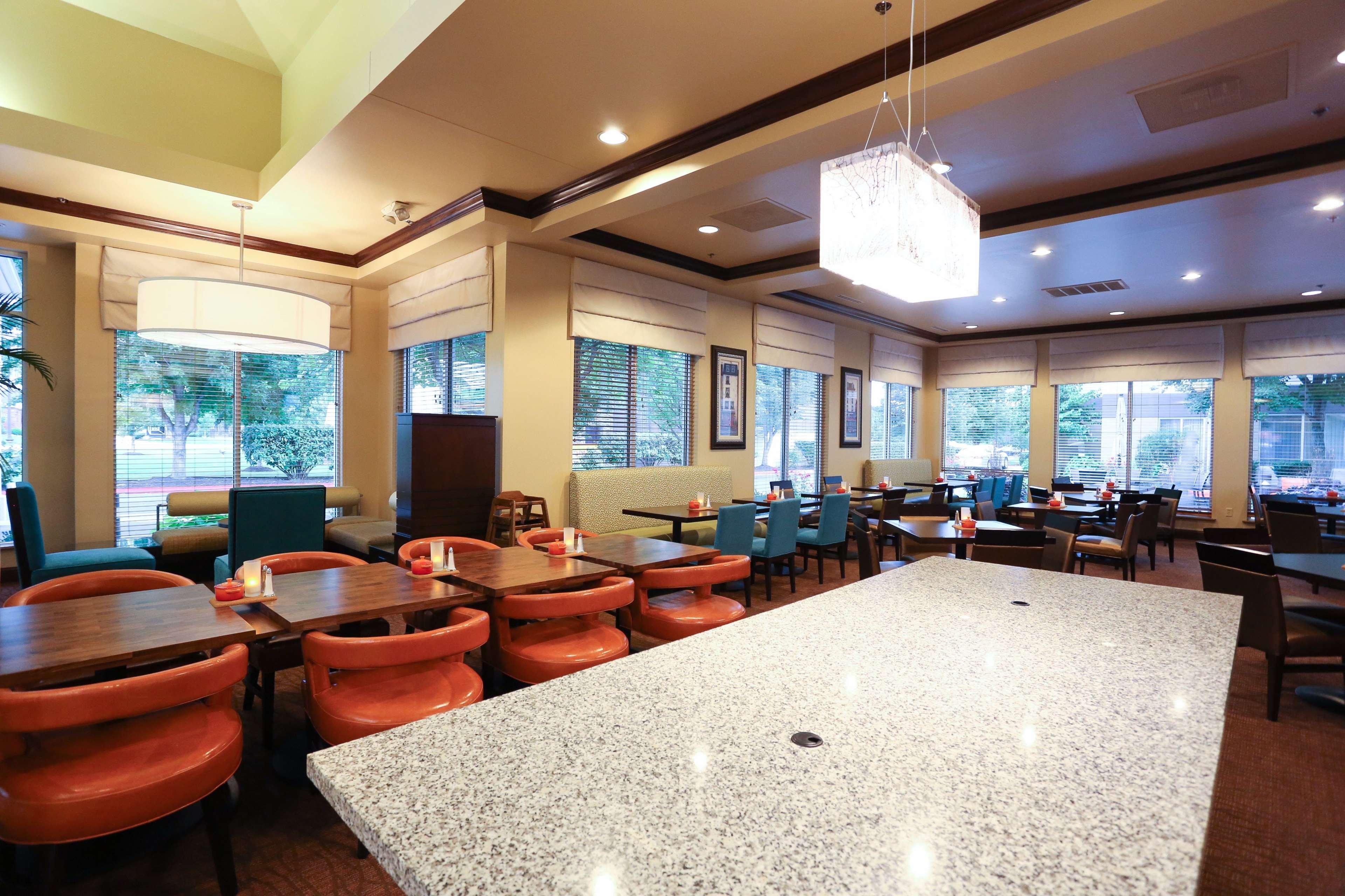 Hilton Garden Inn Bentonville Rogers Exterior photo