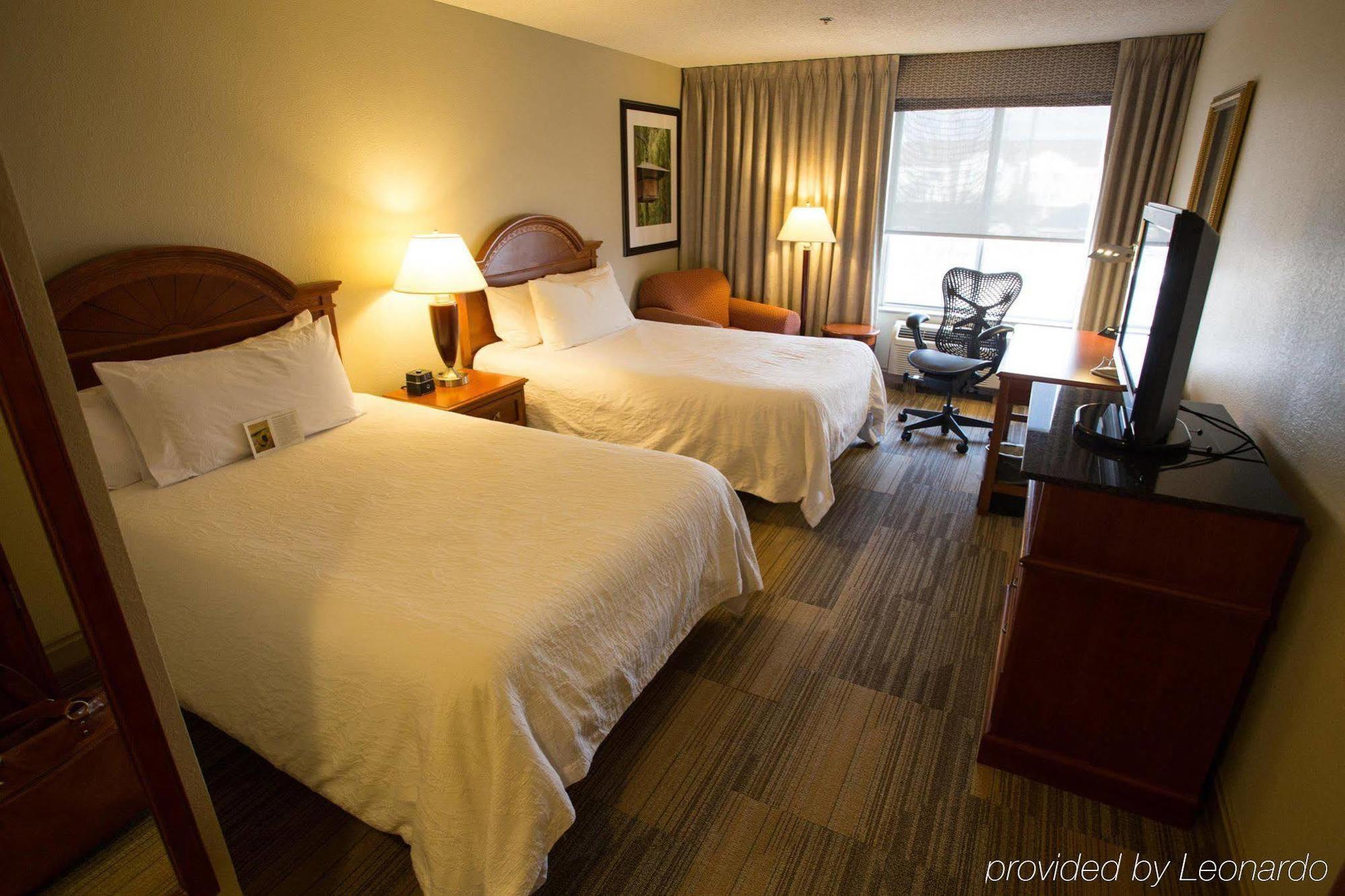 Hilton Garden Inn Bentonville Rogers Exterior photo